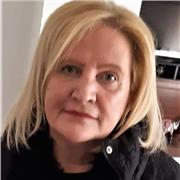 Logopedista offre ripetizioni ad alunni in difficoltà di apprendimento